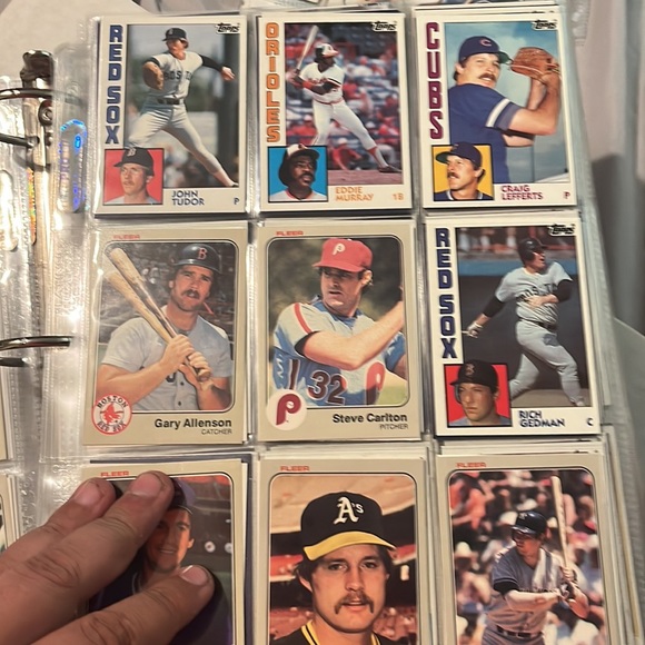 Binder with approx 40 card pages filled front in back at 18 cards per page - Picture 7 of 16